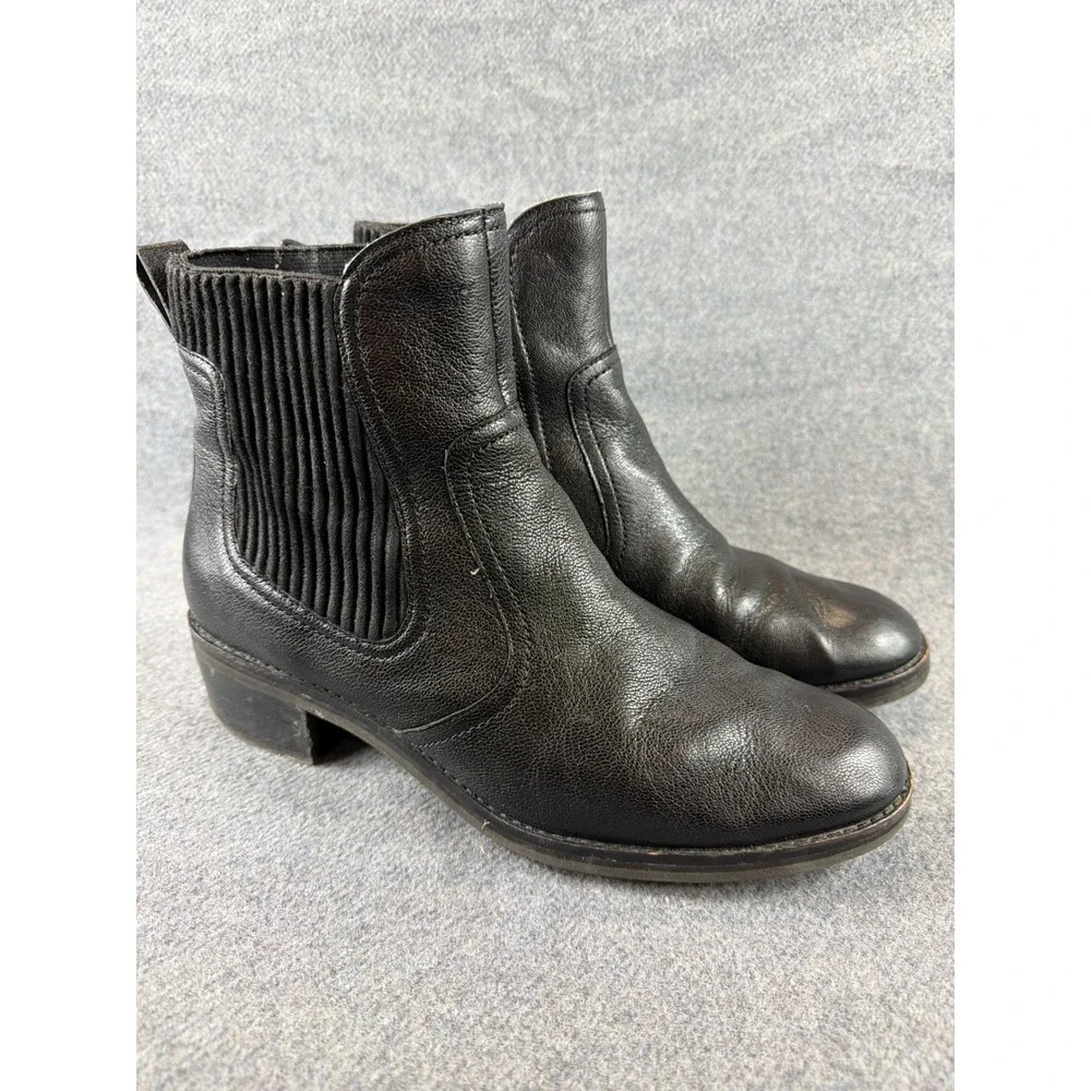 Cole Haan Chelsea Boots Mens 10B Black Leather Ribbed Elastic Ankle Boot Round